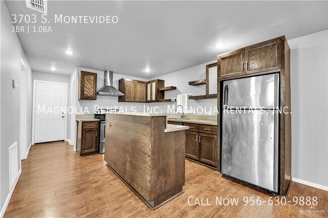 Foto del edificio - 3703 S. Montevideo-