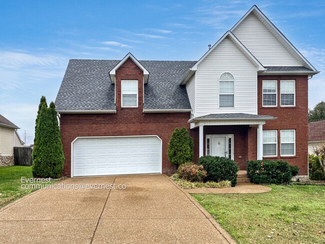 Building Photo - 1012 Golf View Way