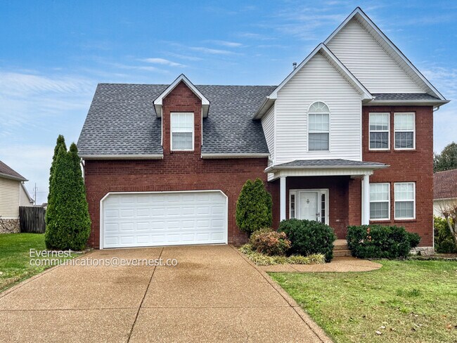 Foto del edificio - 1012 Golf View Way