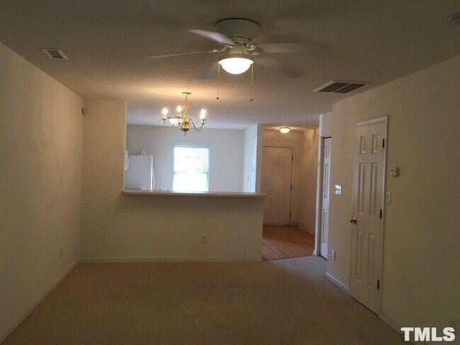 Foto del edificio - 3358 Tarleton W