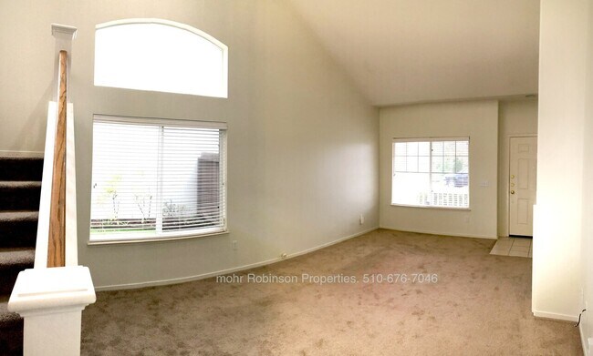 Building Photo - 1394 Snowy Egret Dr