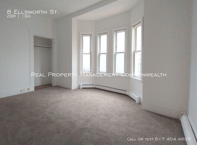 Building Photo - Great Location in Somerville
