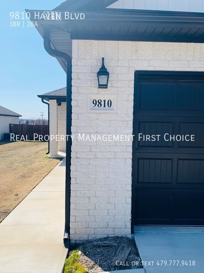 Building Photo - 3 BED DUPLEX IN CHAFFEE CROSSING