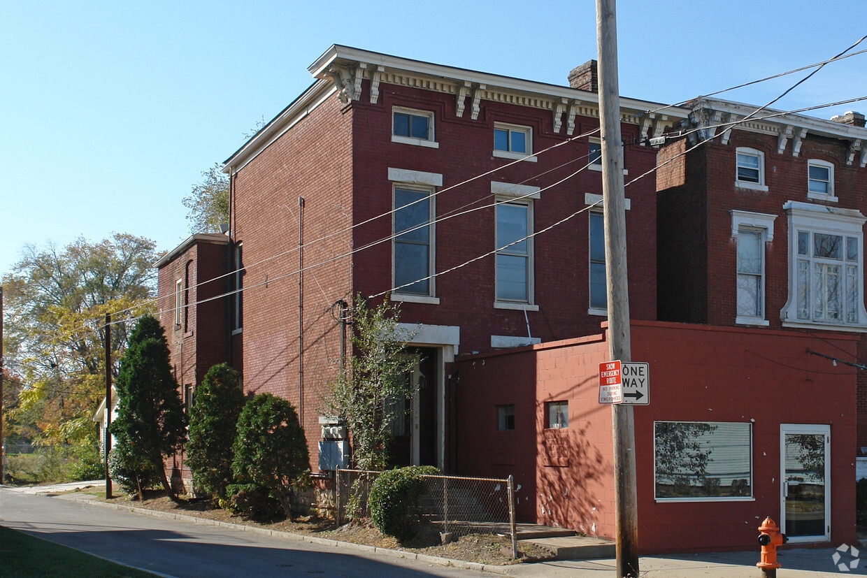 Primary Photo - 516 W Breckinridge St