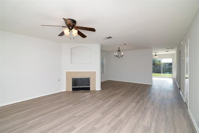 Building Photo - 3001 Sawgrass Dr