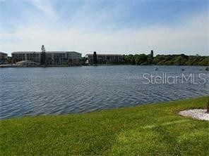 Building Photo - 3326 Lake Bayshore Dr