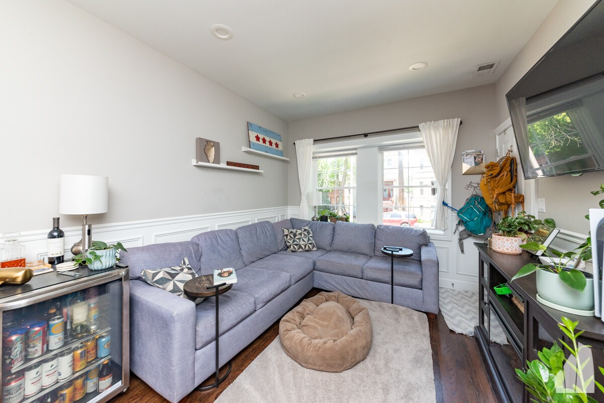 2451 W Haddon Ave Unit 001PP, Chicago, IL 60622 Condo for Rent in