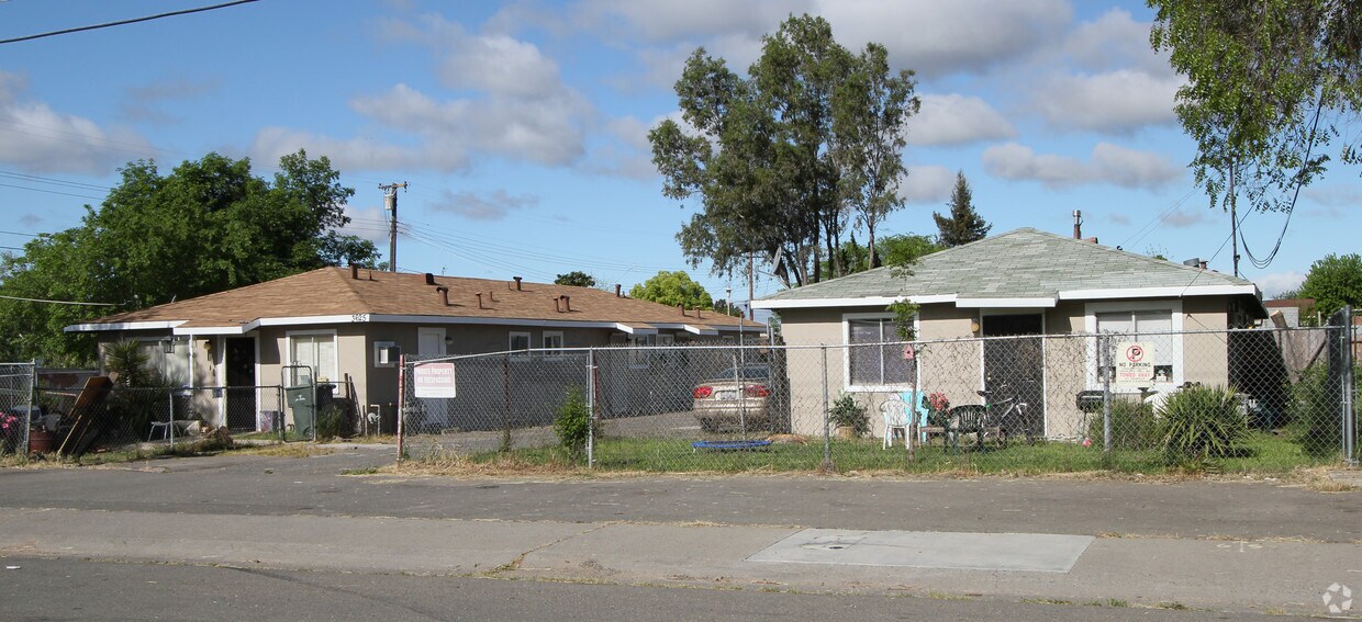 Building Photo - 3625 Altos Ave