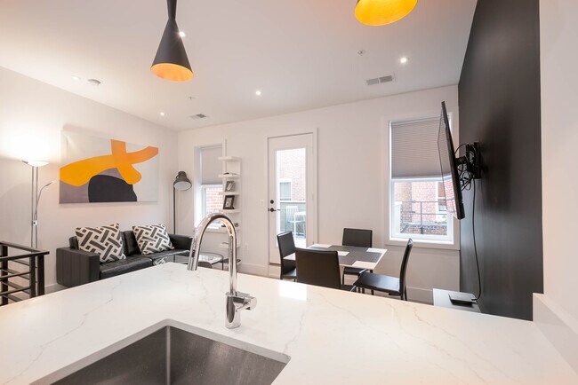 Building Photo - 1804 S St NW Unit 4