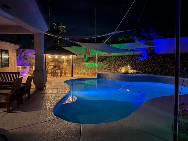 Nigh pool picture - 2338 Regatta Ct