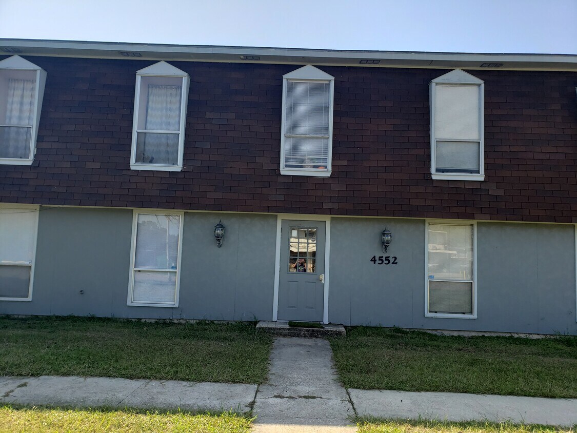 4518 Y a Tittle Ave, Baton Rouge, LA 70820 Condo for Rent in Baton