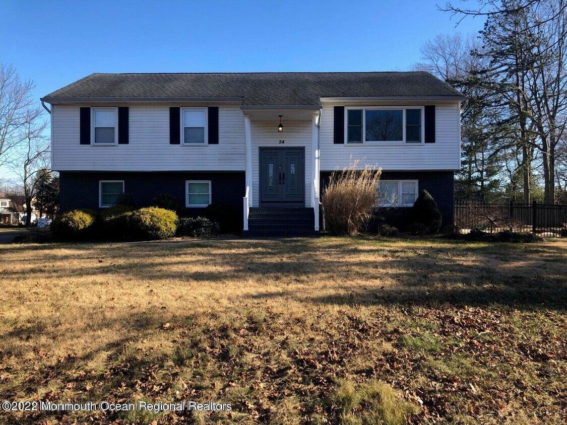 54 Mindy Ln, Eatontown, NJ 07724 House Rental in Eatontown, NJ