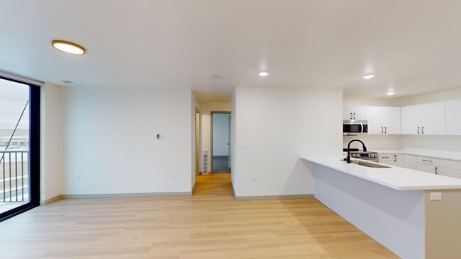 Living Room - Jefferson Reserve Apartments