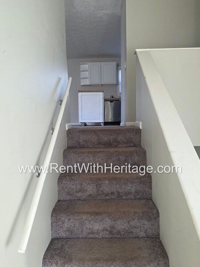 Foto del edificio - Georgous 3 Bedroom, 2 Bath home with lots of upgrades