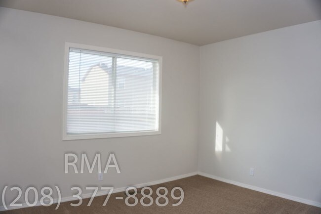 Building Photo - 4775 S Rawhide Ave