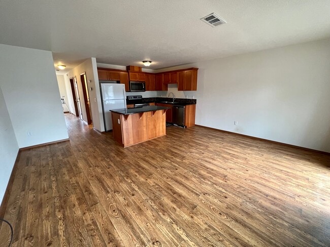 Building Photo - 297 Sowell Dr