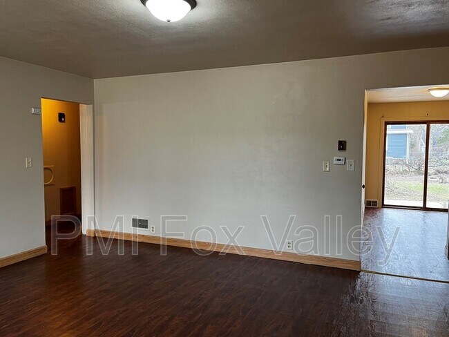 Foto del edificio - 715 W 3rd St