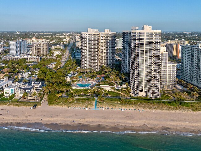 Foto del edificio - 3200 N Ocean Blvd