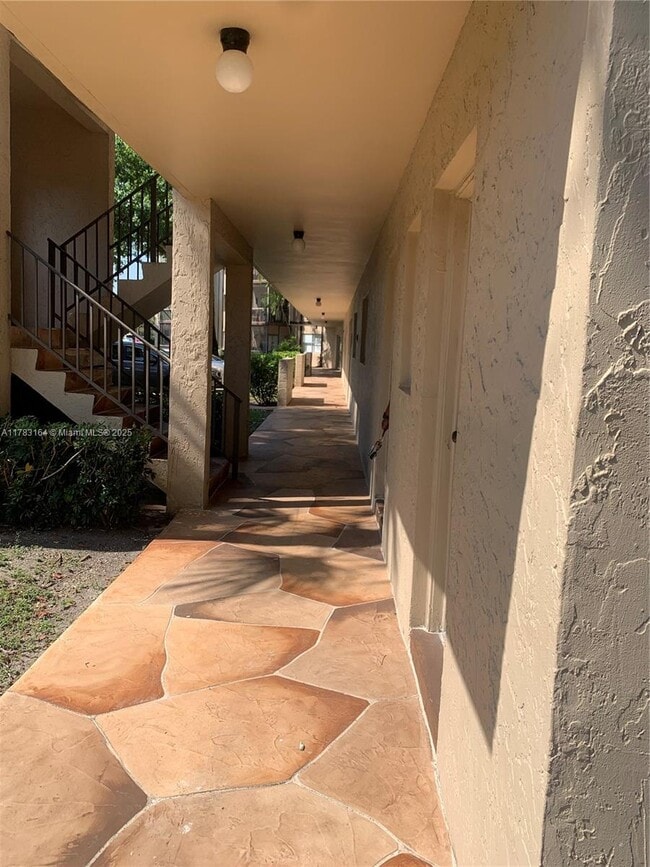 Building Photo - 6001 N Falls Cir Dr
