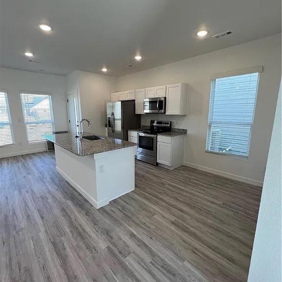 Foto del edificio - 1040 Boardwalk Ave