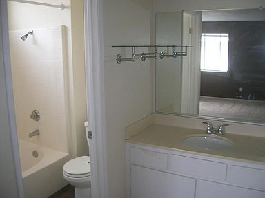Building Photo - 783 Timber Cove Way