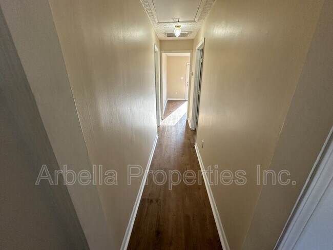 Foto del edificio - 649 Arch St
