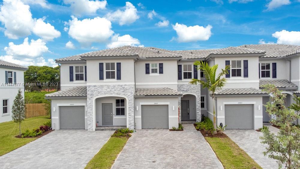 Foto principal - 11887 NW 47th Manor
