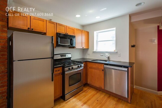 Photo - 1538 Christian St Apartment