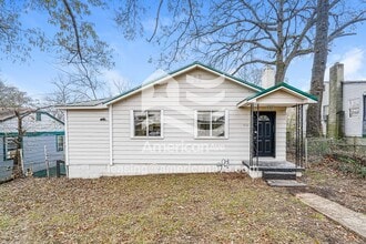 Building Photo - 536 Osceola Cir