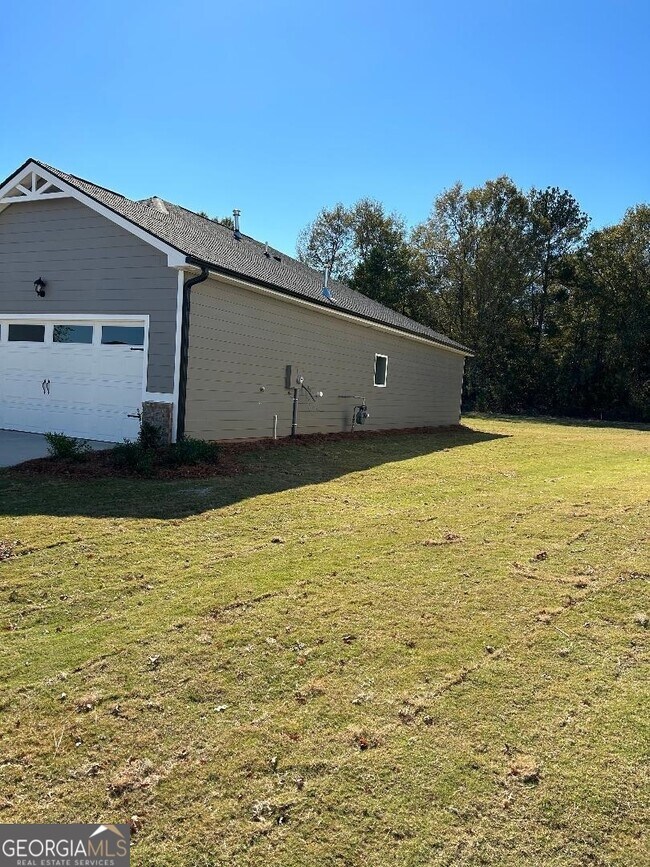 Building Photo - 1068 Daurian Dr