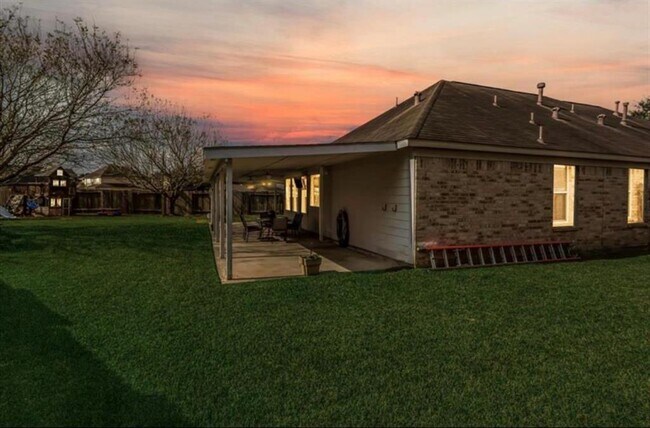 Foto del edificio - 12106 Landsdown Ridge Way