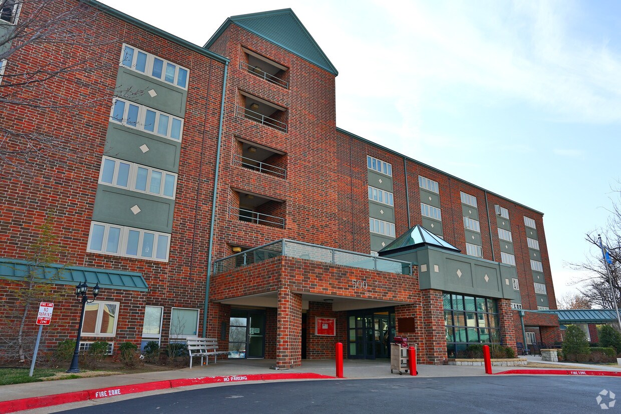 Foto principal - Autumn House Senior Housing