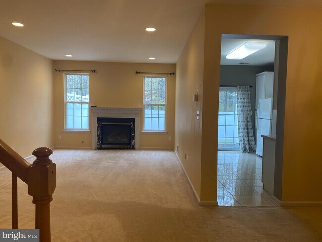 Building Photo - 107 Windsor Pond Rd