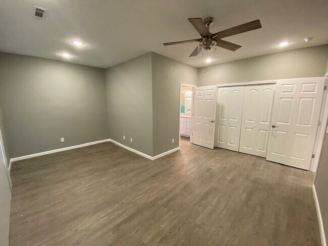 Foto del edificio - Adorable 3 Bedroom Home in Downtown Bentonville!