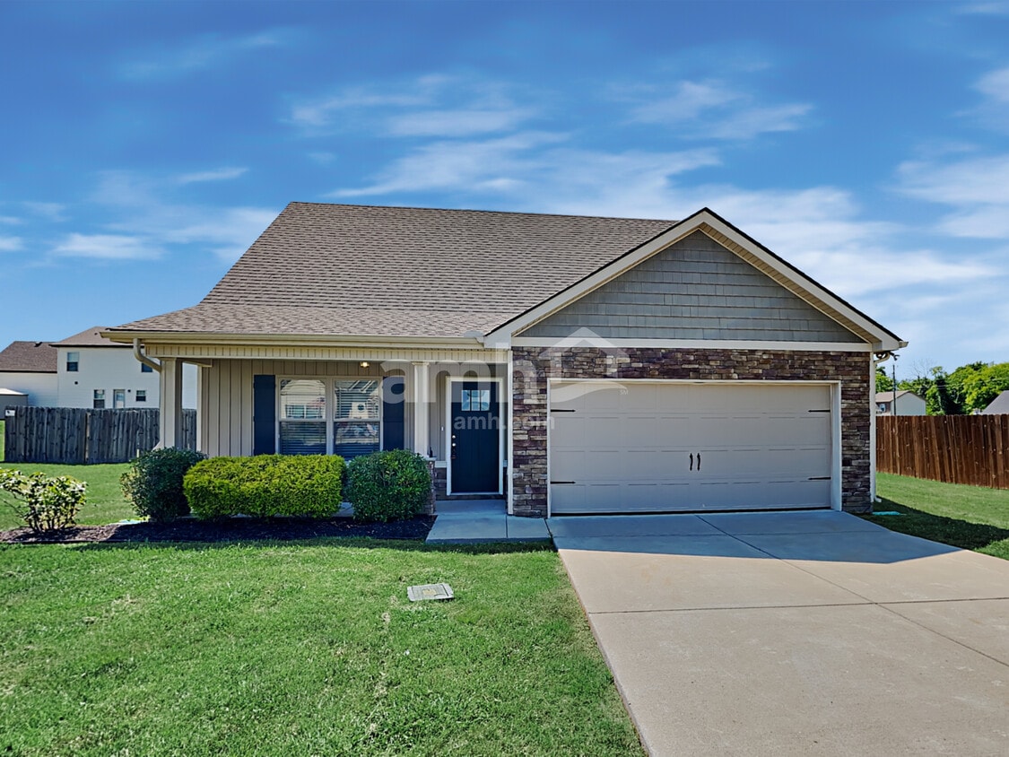 213 Ralen Avenue House Rental in Christiana, TN