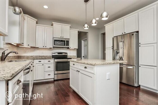 Foto del edificio - 3704 Canal Street, St. Charles, MO, 63301