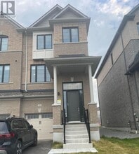 Building Photo - 52 Morrison Cres