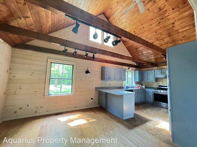 Building Photo - 2 br, 2 bath House - 107 Tar Box Ln