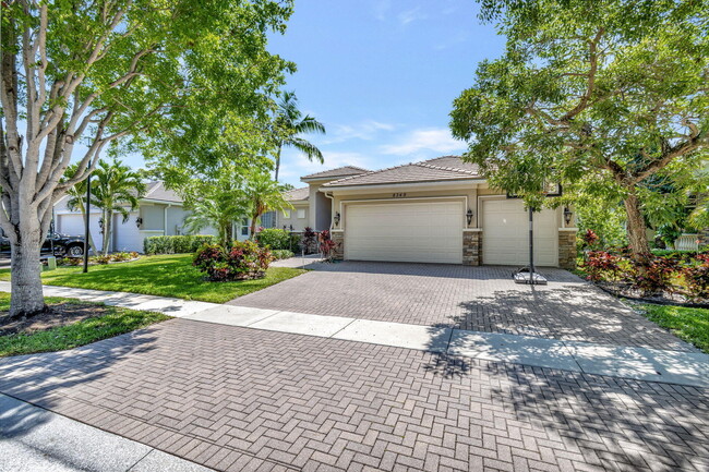 Building Photo - 8349 Butler Greenwood Dr