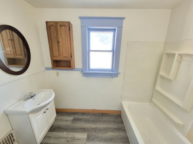 Building Photo - pp1412