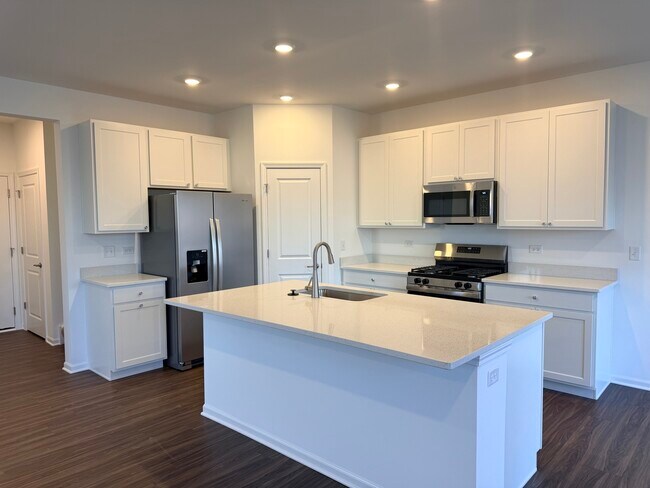 Foto del edificio - 15141 S Hepworth Pl