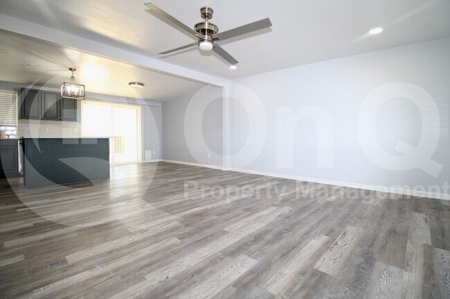Building Photo - 7570 E Logan Dr