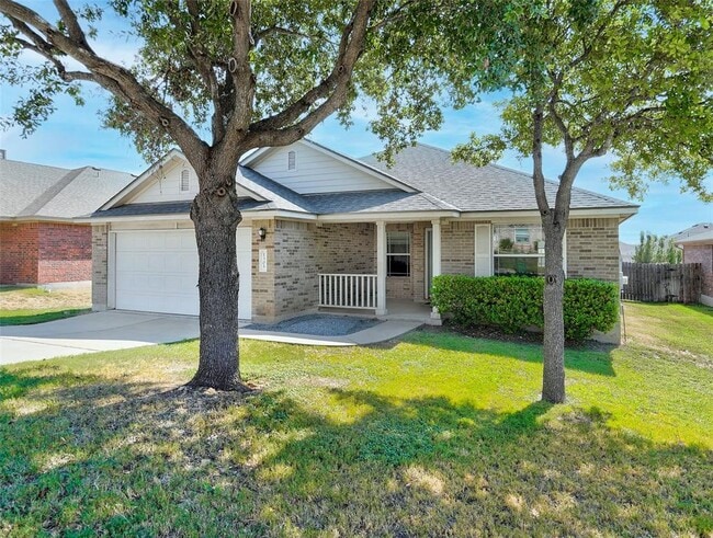 Building Photo - 1305 4 Cabin Ct