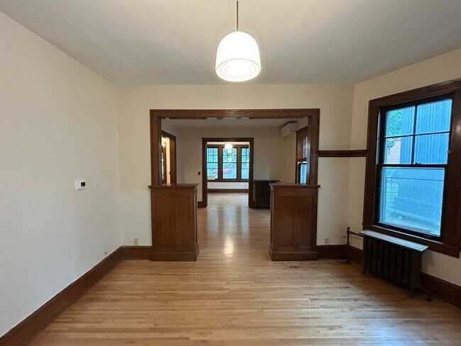 Foto del edificio - 2806 Pleasant Ave
