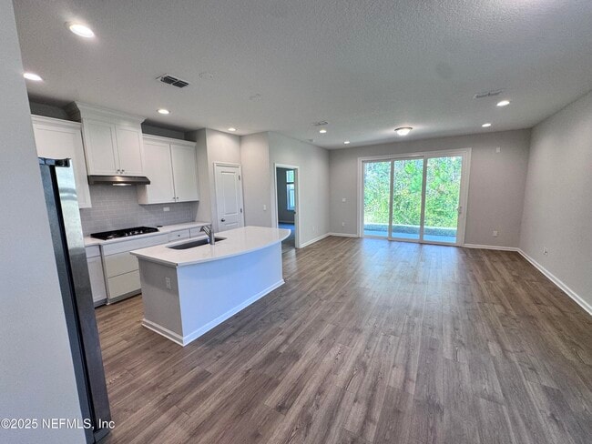 Building Photo - 156 Charlie Way