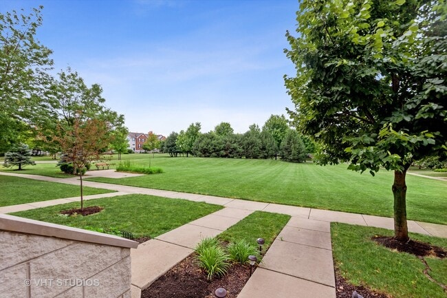 Building Photo - 4244 Drexel Ave