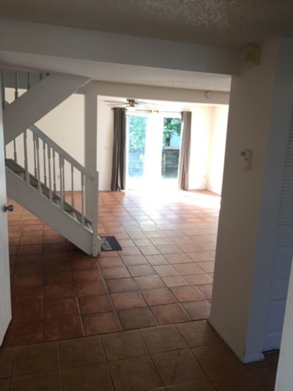 Building Photo - 4810 Sanoma Village