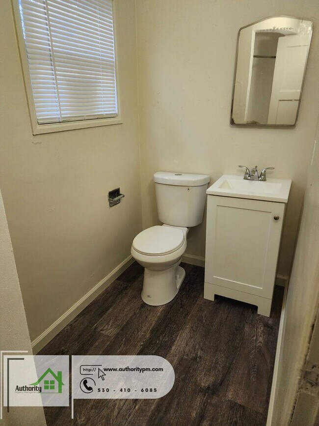 Foto del edificio - 1100 Grange, Short trip to amenities and w...