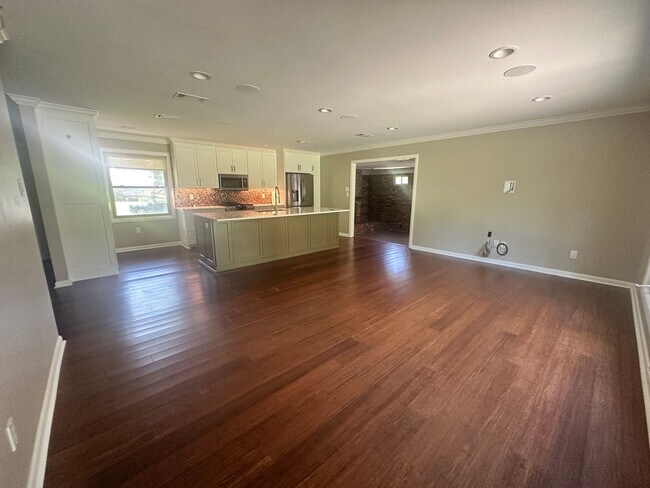 Foto del edificio - Fully remodeled home for rent