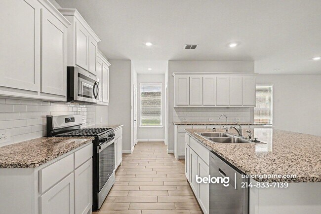 Building Photo - 209 Bay Mdws Ln